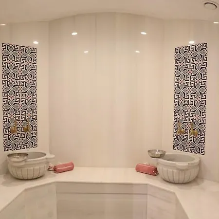 Pl Managed By Dedeman Hotel Estambul
