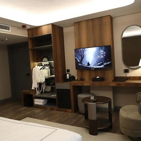 Pl Managed By Dedeman Hotel 4*