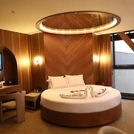 Hotel Pl Managed By Dedeman Estambul